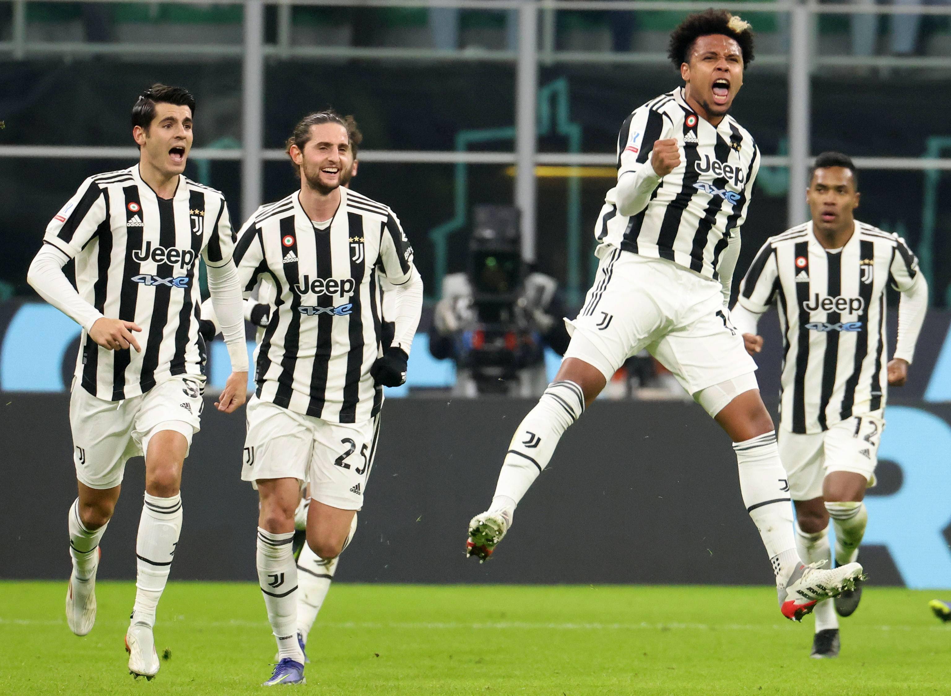 尤文图斯客场不敌那不勒斯，遭遇两连败！的简单介绍