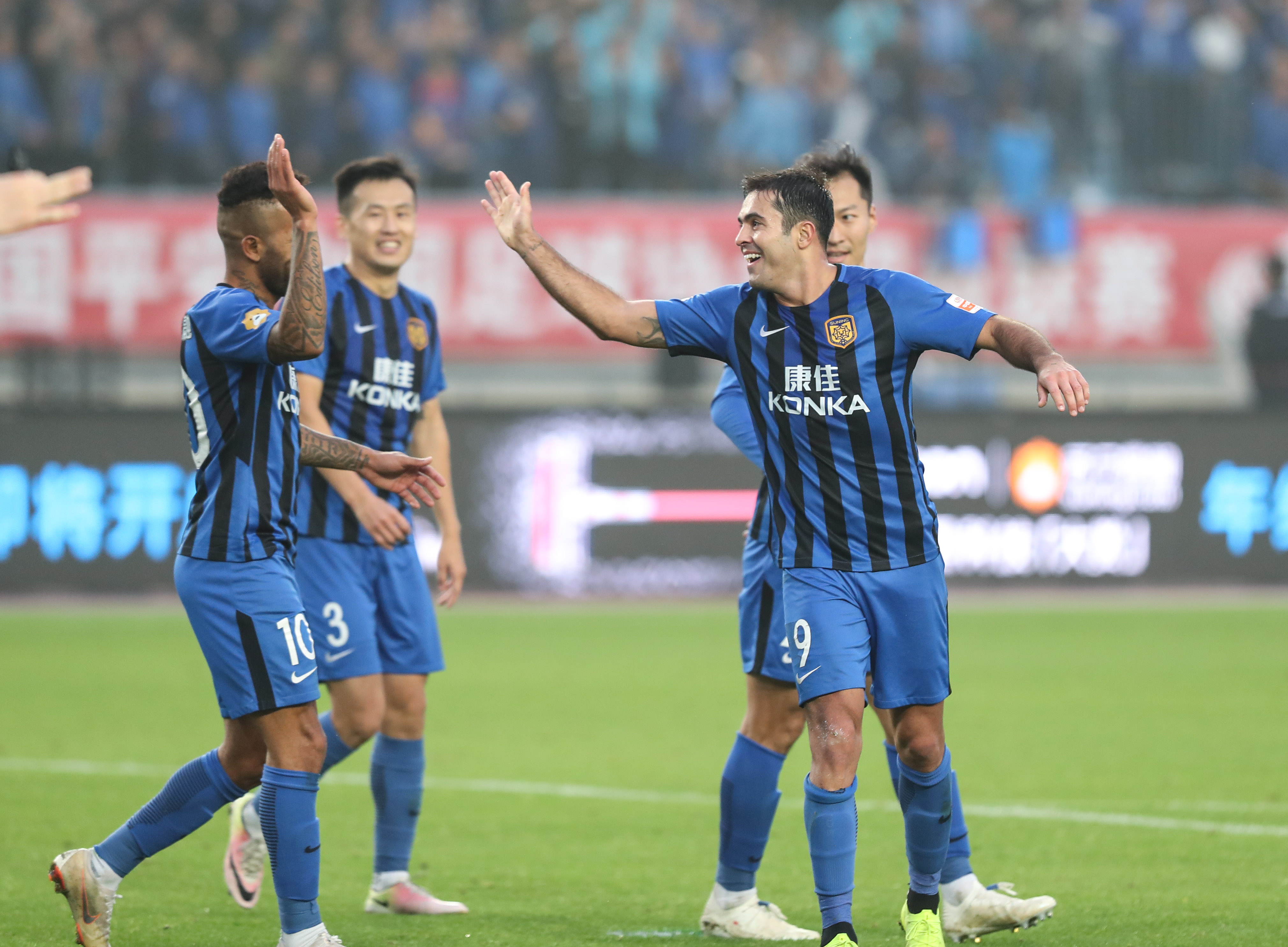 关于江苏苏宁展现实力，连续击败对手的信息